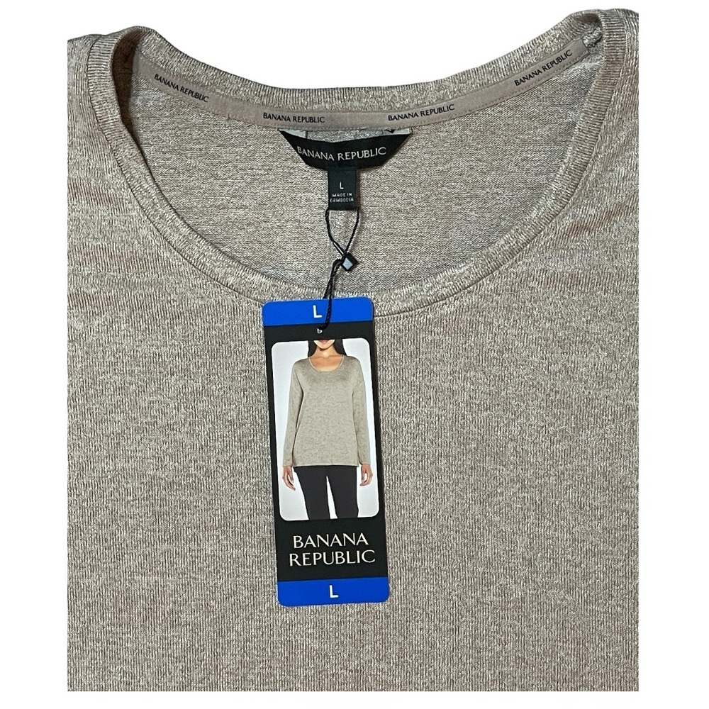 BANANA REPUBLIC Women’s TAN Brown Crewneck Top size: L    NWT!